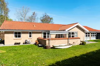Villa på Regnbuen 28, 4300 Holbæk