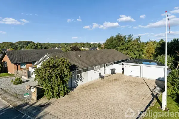 Villa på Ærenprisvej 6, 9230 Svenstrup J