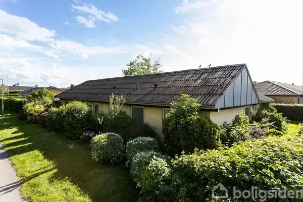 Villa på Dybbølvej 4, 9900 Frederikshavn