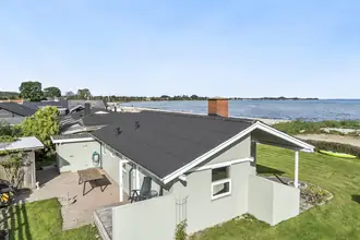 Fritidshus på Kystvej 120, Binderup, 6091 Bjert