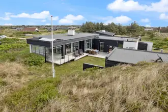 Fritidshus på Hjelmevej 161, Søndervig, 6950 Ringkøbing