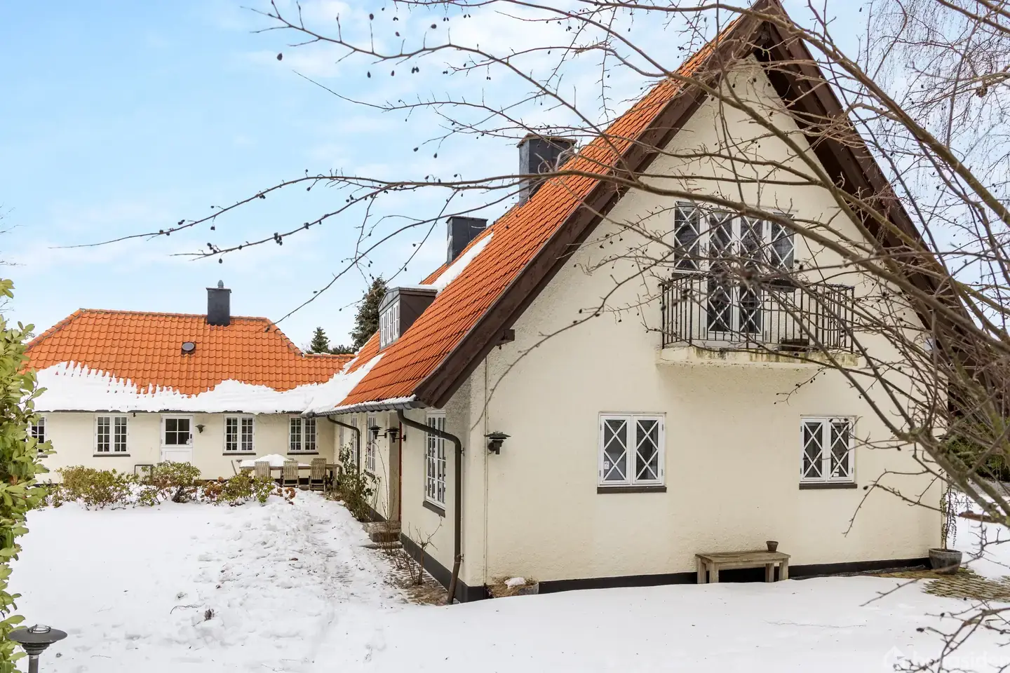 Unik liebhaverejendom i Solrød Strand med havudsigt og stor grund på 1.962 m2