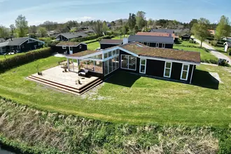 Fritidshus på Haslevgaarde Strand 10, Haslevgaarde, 9560 Hadsund