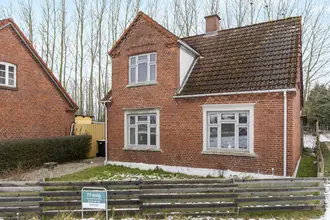 Villa på Nykøbingvej 121, 4990 Sakskøbing