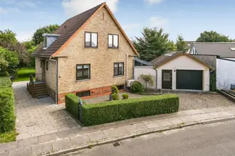 Villa på Westergaards Alle 4, 6740 Bramming