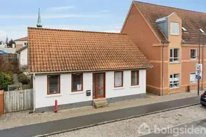 Villa på Banegårdsvej 18, 8660 Skanderborg