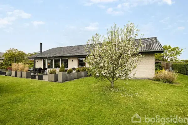 Villa på Ørbækvej 81, 7330 Brande