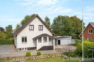 Villa på Myhlenbergvej 27, 9510 Arden