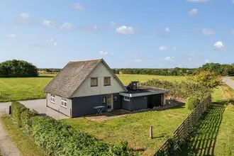 Villa på Stokbrovej 30, Vester Nebel, 6715 Esbjerg N