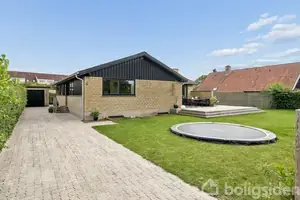 Villa på Hostrupsvænge 4, 4700 Næstved