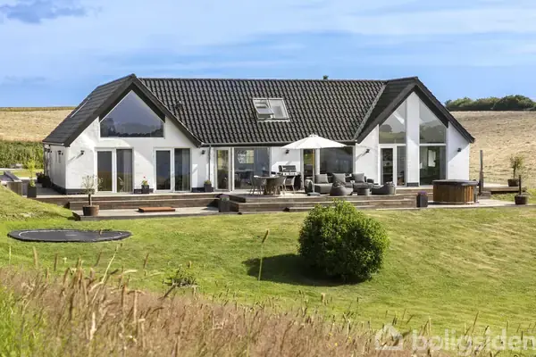 Landejendom på Norsmindevej 166, 8340 Malling