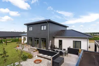 Villa på Runestaven 10, Mejrup, 7500 Holstebro