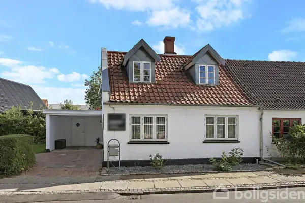 Rækkehus på Rønbækvej 7, 8382 Hinnerup