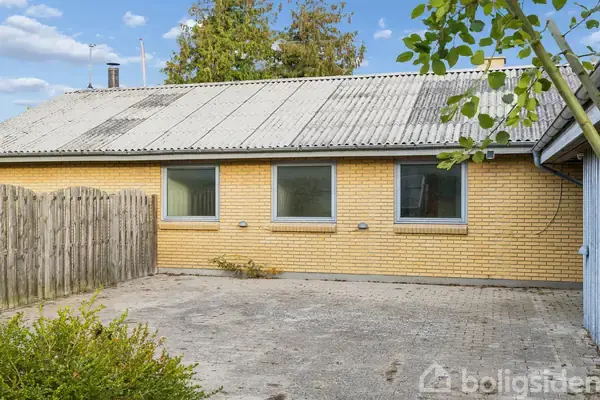 Villa på Huusgårdsvej 15, 4912 Harpelunde