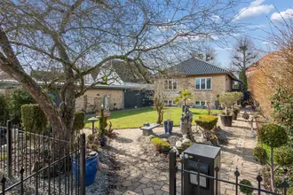 Villa på Sparresholmvej 8, 2700 Brønshøj