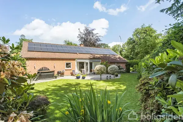 Villa på Klostervej 90G, 8680 Ry