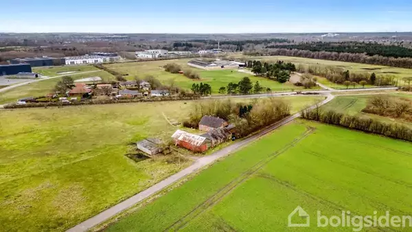 Landejendom på Lægårdvej 109, 7500 Holstebro