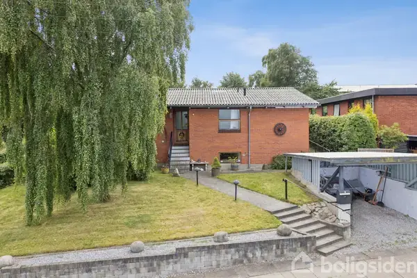 Villa på Falkevej 9, 9800 Hjørring