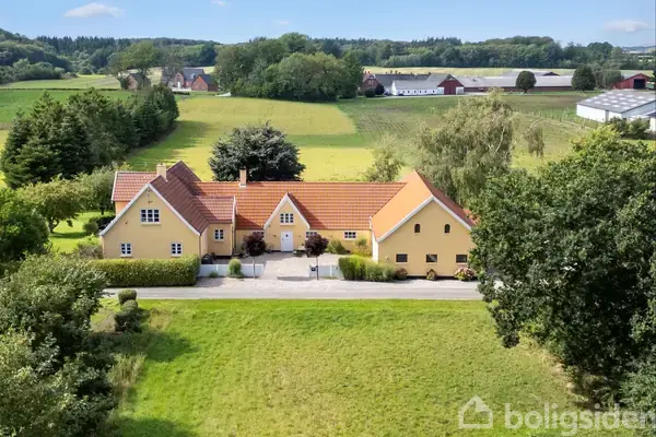 Villa på Overtvedvej 30, 5270 Odense N