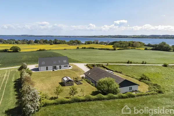 Landejendom på Plejeruphuse 2, 4571 Grevinge
