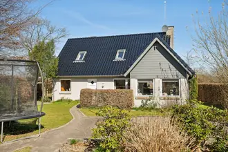 Villa på Birkebakken 4, Ø Alling, 8963 Auning