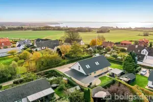 Villa på Æblevej 6, 8410 Rønde