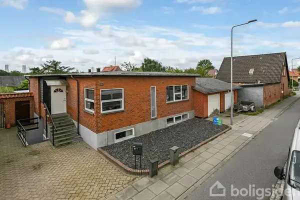 Villa på Baggesens Alle 75, 6700 Esbjerg