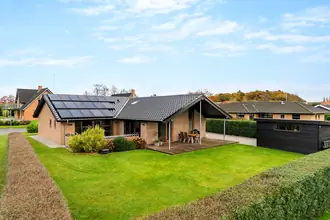 Villa på Hulvejen 196, Mastrup, 9530 Støvring