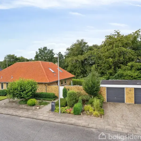 Villa på Ravelsvej 12, 7400 Herning