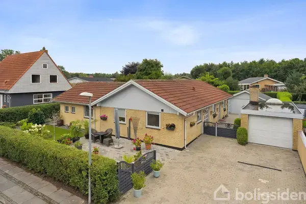 Villa på Ternevej 3, 8723 Løsning