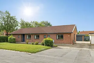 Villa på Egevænget 37, 6051 Almind