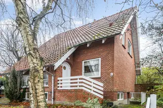 Villa på Hasselvej 8, 6705 Esbjerg Ø