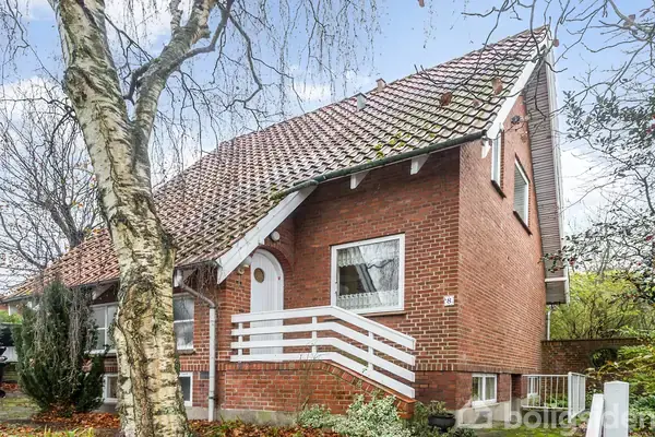 Villa på Hasselvej 8, 6705 Esbjerg Ø