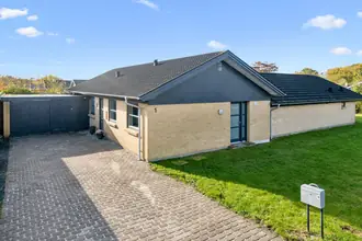 Villa på 10. Juli Vej 1, 6070 Christiansfeld