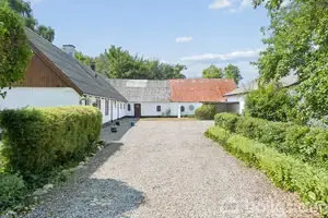 Landejendom på Tylstrupvej 85, 9382 Tylstrup