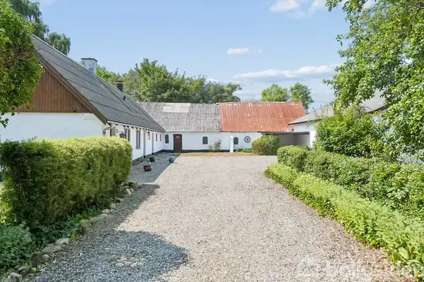 Landejendom på Tylstrupvej 85, 9382 Tylstrup