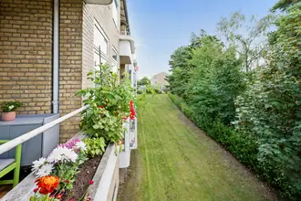 Ejerlejlighed på Jægersborgvej 104, 1. th., 2820 Gentofte
