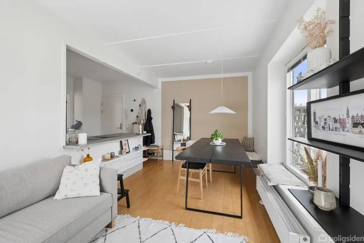 Lys og moderne 2-værelses lejlighed i bygning fra 2005 med elevator - Visning 5