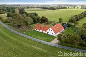 Landejendom på Lystlundvej 6, 7500 Holstebro