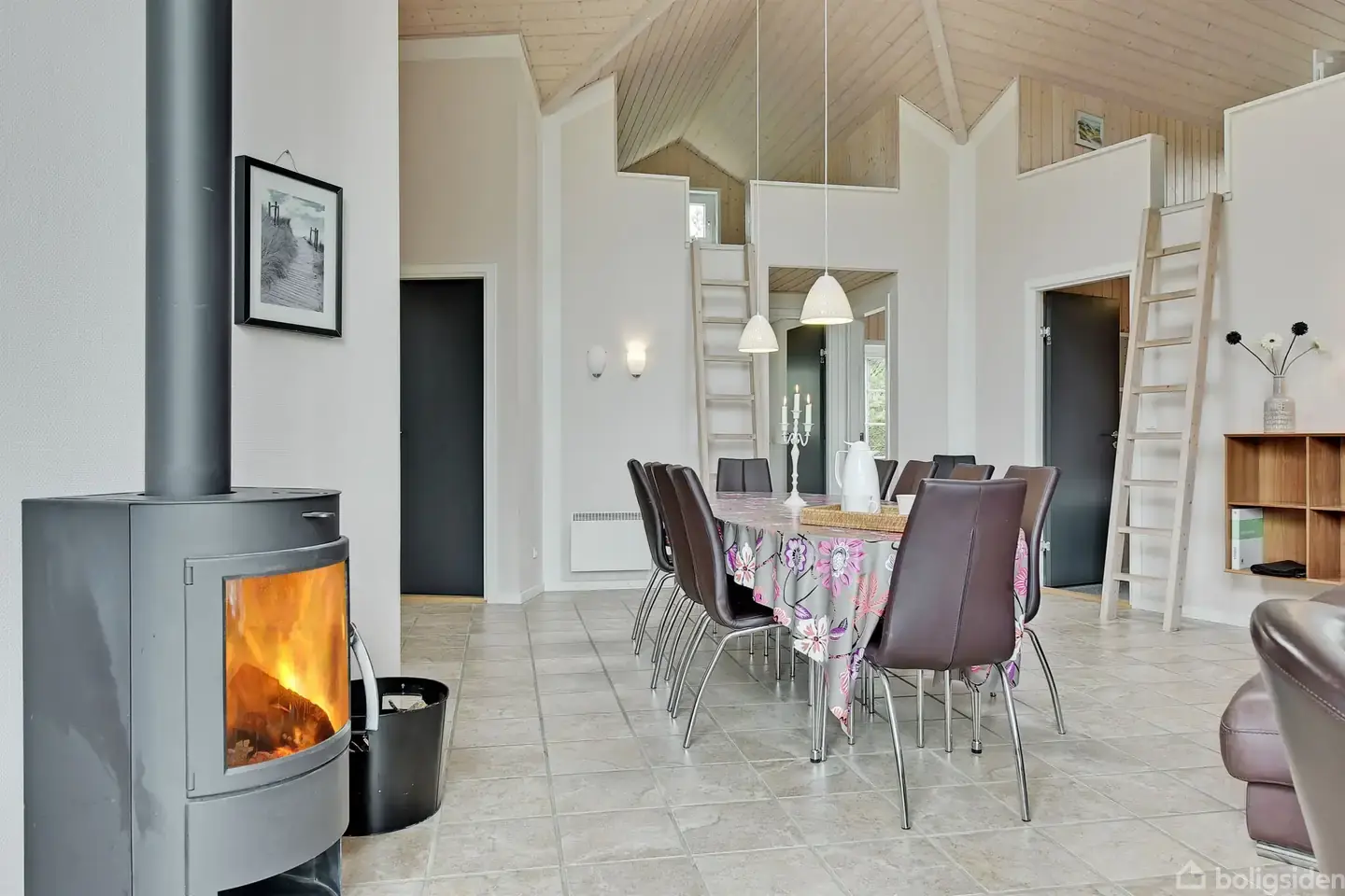 Velholdt poolsommerhus for enden af lukket vej i Blåvand - Visning 3