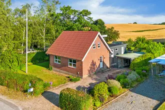 Villa på Gl Kattrupvej 29, Kattrup, 8732 Hovedgård