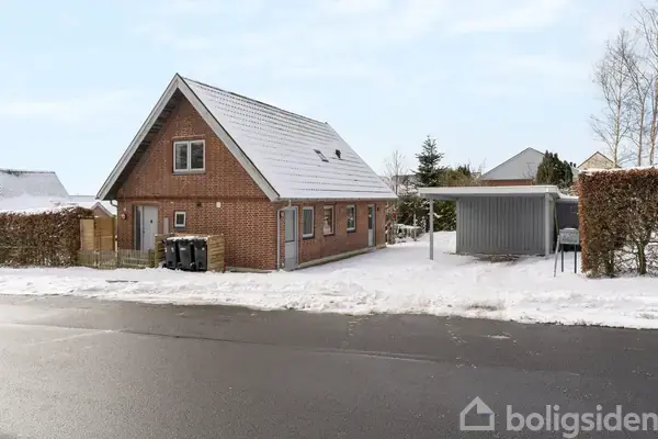 Villa på Gl Randersvej 81, 8450 Hammel