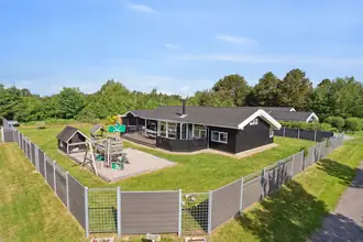 Fritidshus på Dyremosen 18, Hou, 9370 Hals