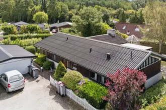 Villa på Viggo Barfoeds Alle 40, 2750 Ballerup
