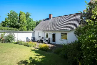 Villa på Vallensved Bygade 5, Vallensved, 4700 Næstved