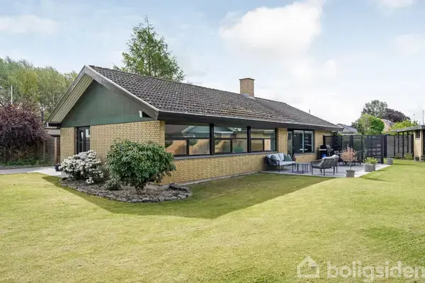Villa på Syvhøjevej 180, 5260 Odense S