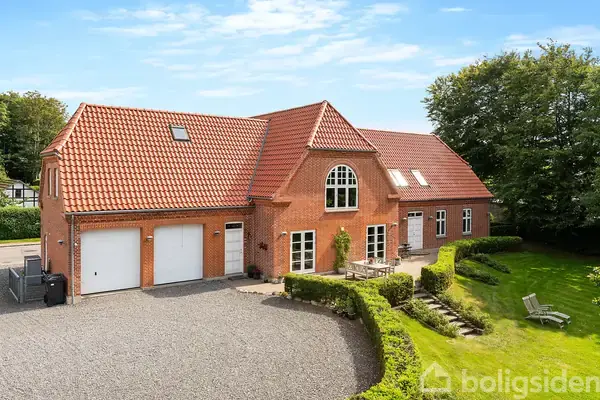 Villa på Holstebrovej 1, 7500 Holstebro