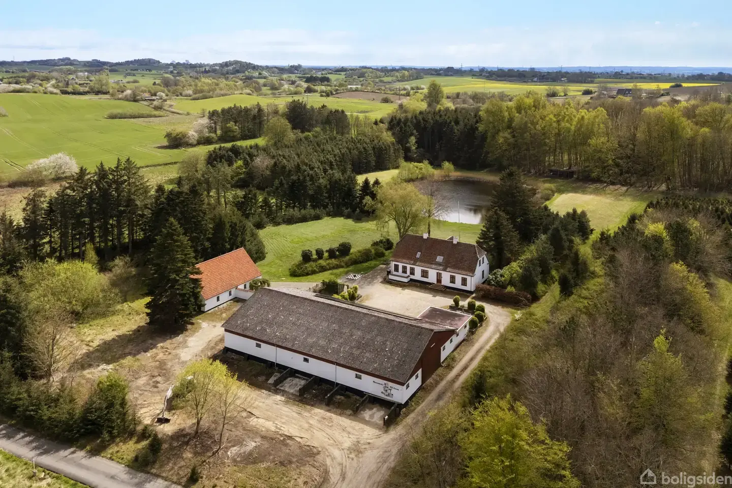 Landejendom på Svend Thistedsvej 2, 4560 Vig