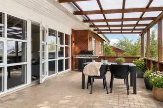Villa på Peter Bangs Vej 56, 7600 Struer
