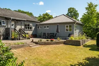 Villa på Valmuevej 2, Laurbjerg, 8870 Langå